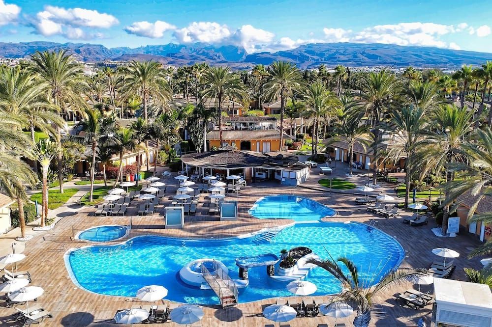 בריכה תמונה