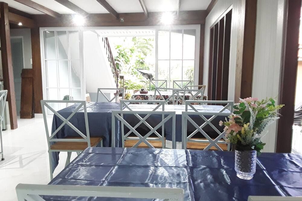 חדר אוכל תמונה