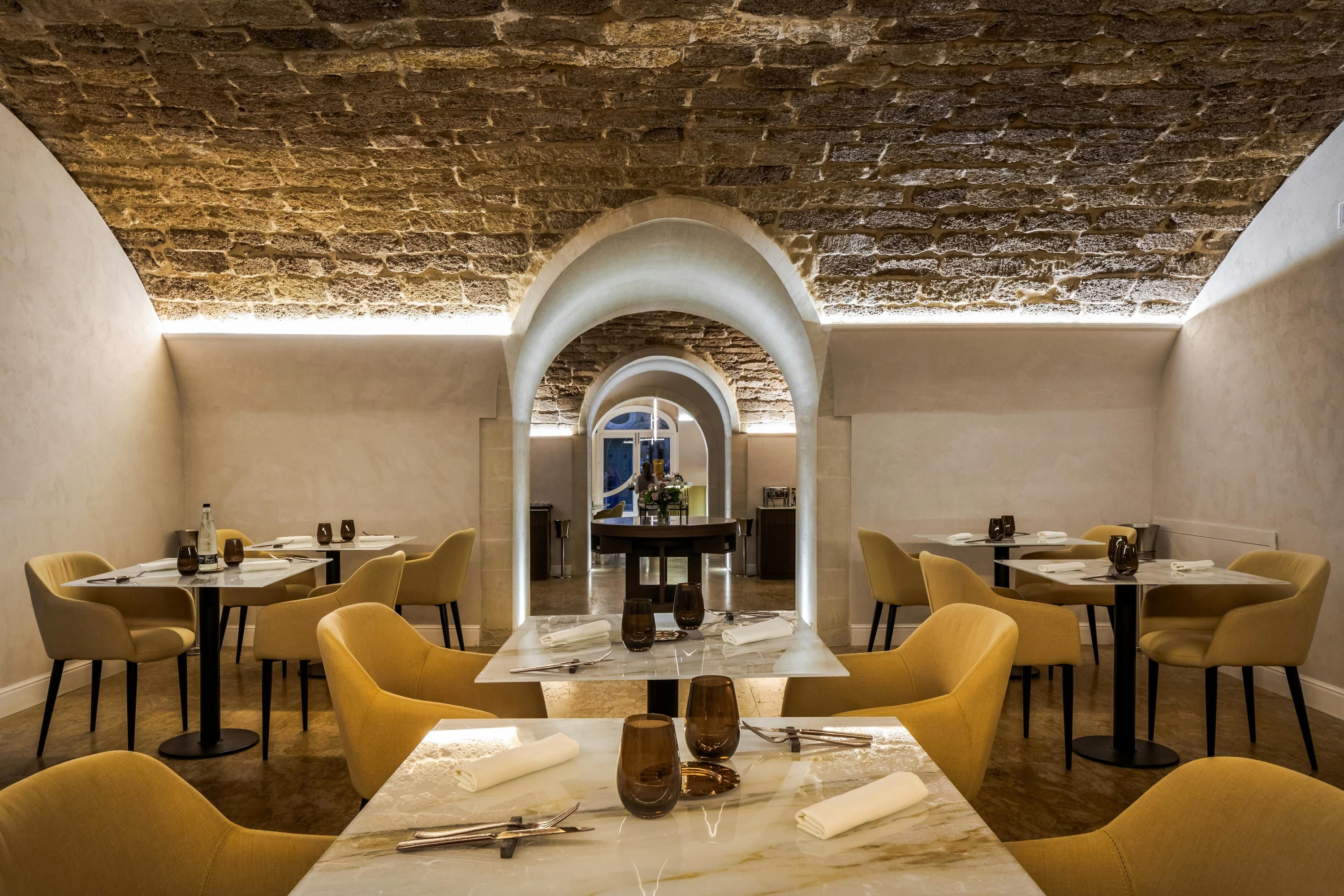 מסעדה תמונה