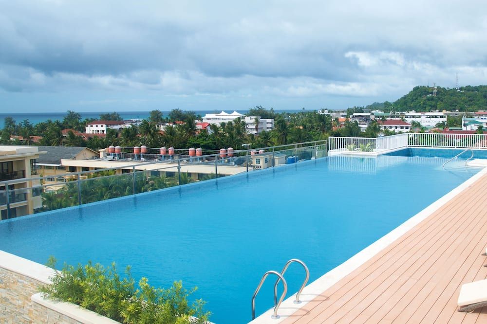 בריכה תמונה