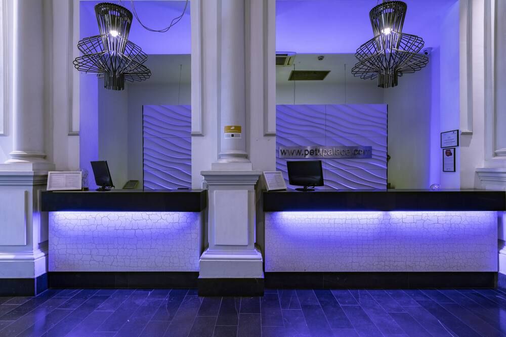 דלפק קבלה תמונה