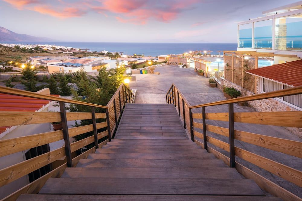 בריכה תמונה