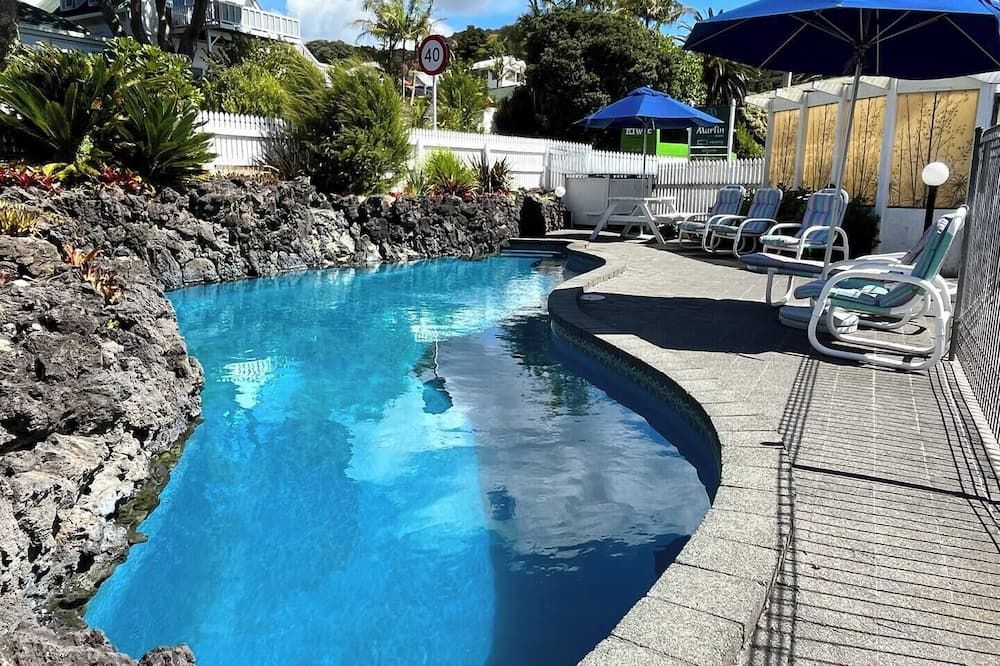 בריכה תמונה