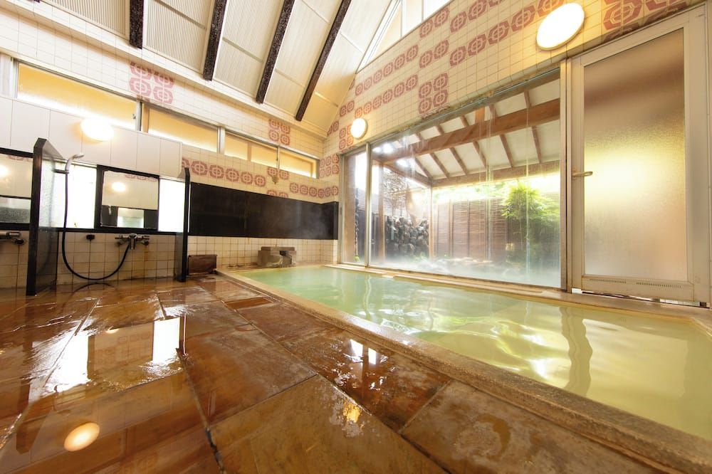 בריכה תמונה