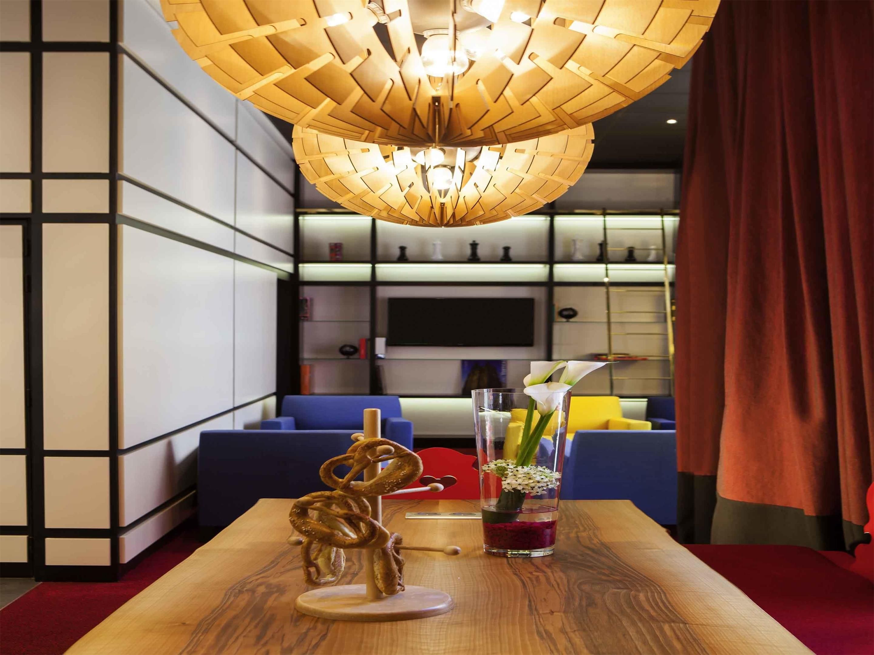 חדר אוכל תמונה