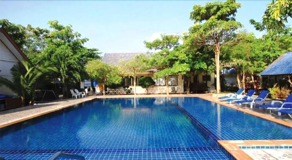 בריכה תמונה