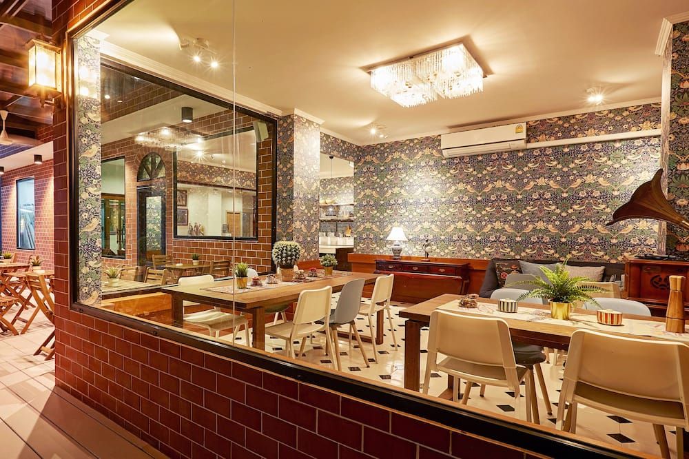 מסעדה תמונה