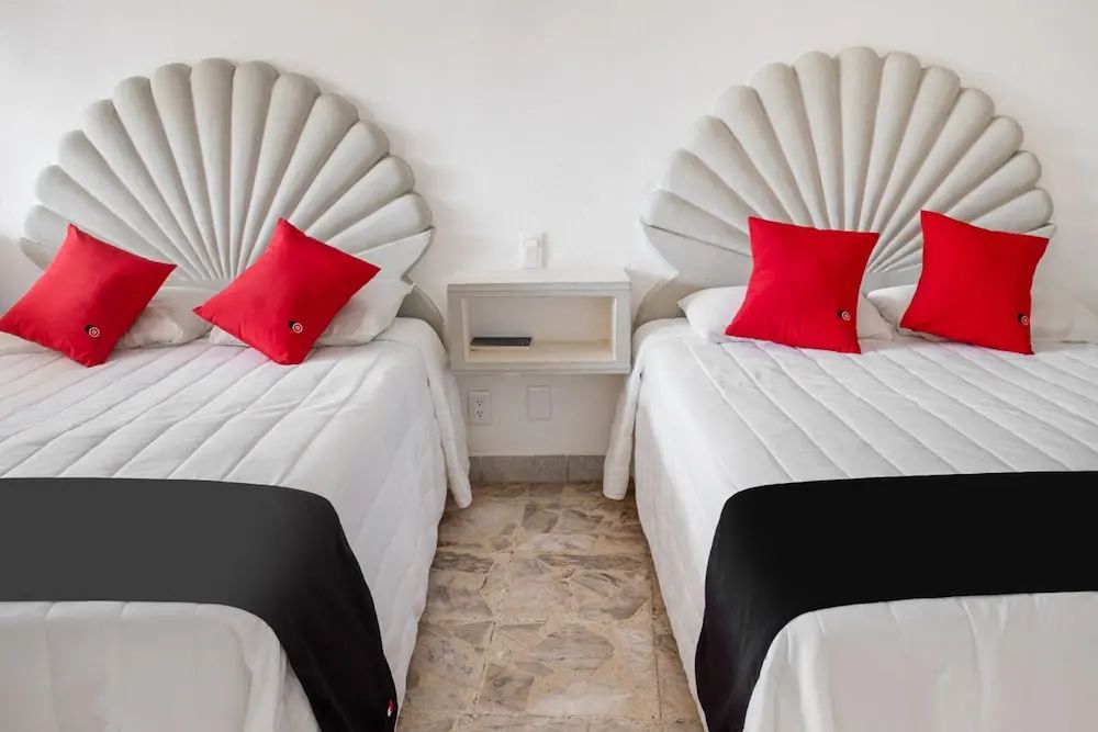 אחר תמונה