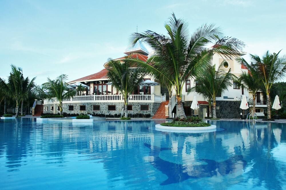 בריכה תמונה