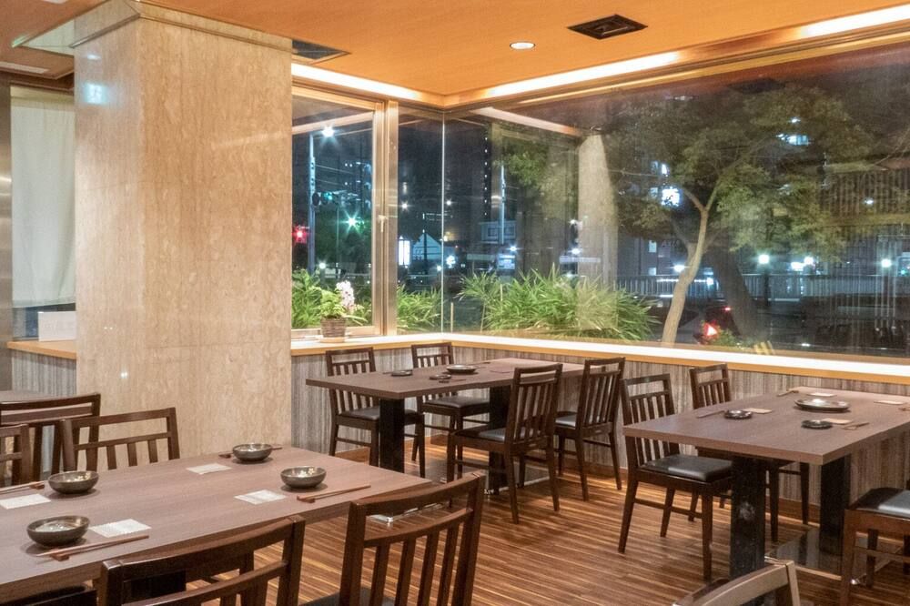 מסעדה תמונה