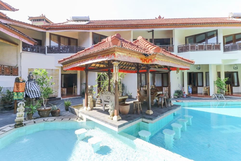 בריכה תמונה