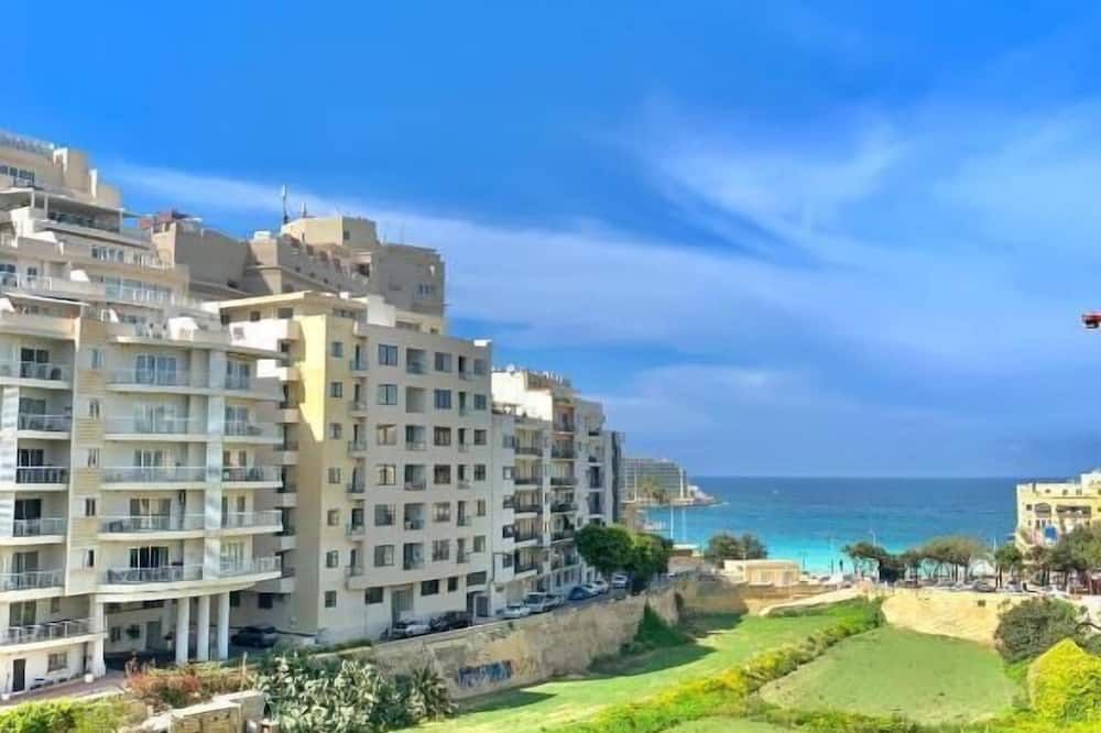 נוף חיצוני