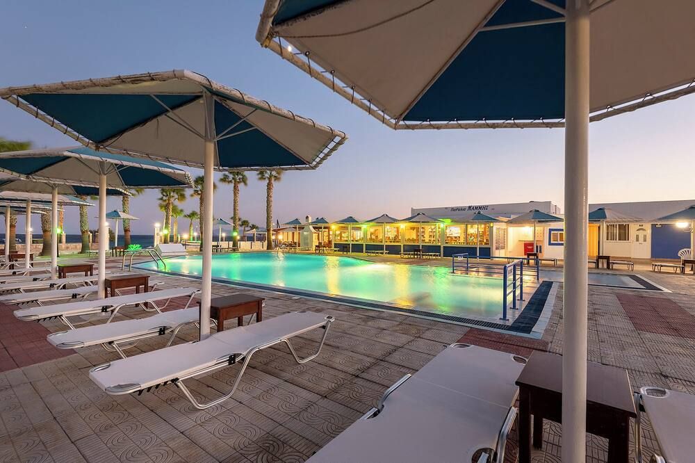 בריכה תמונה