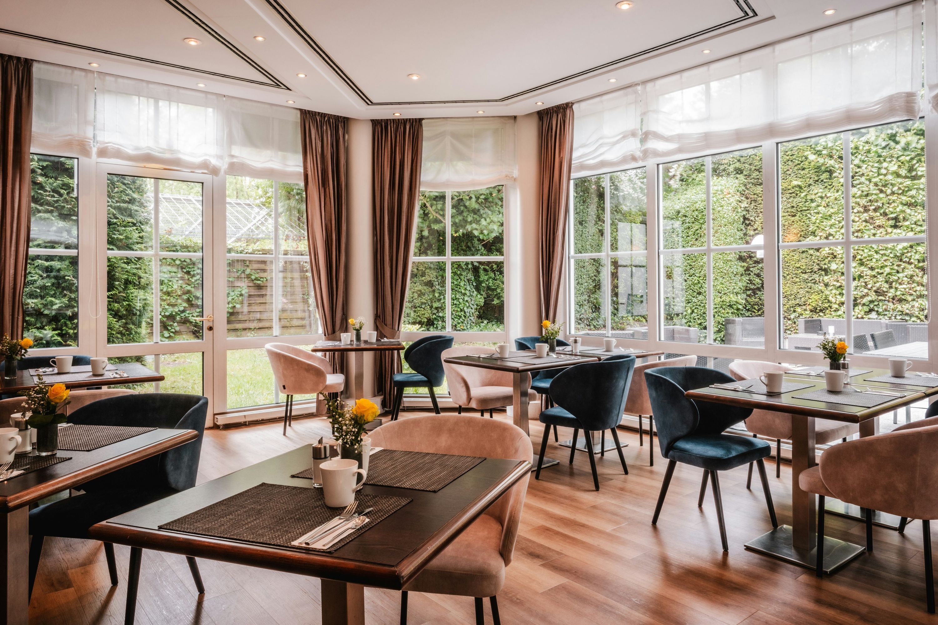 מסעדה תמונה