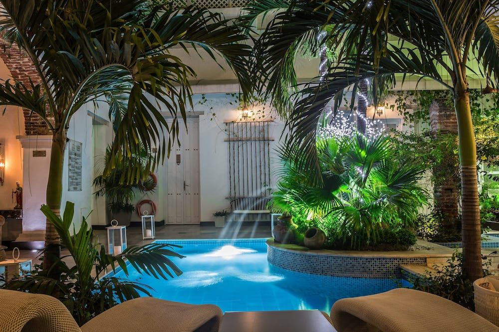 בריכה תמונה