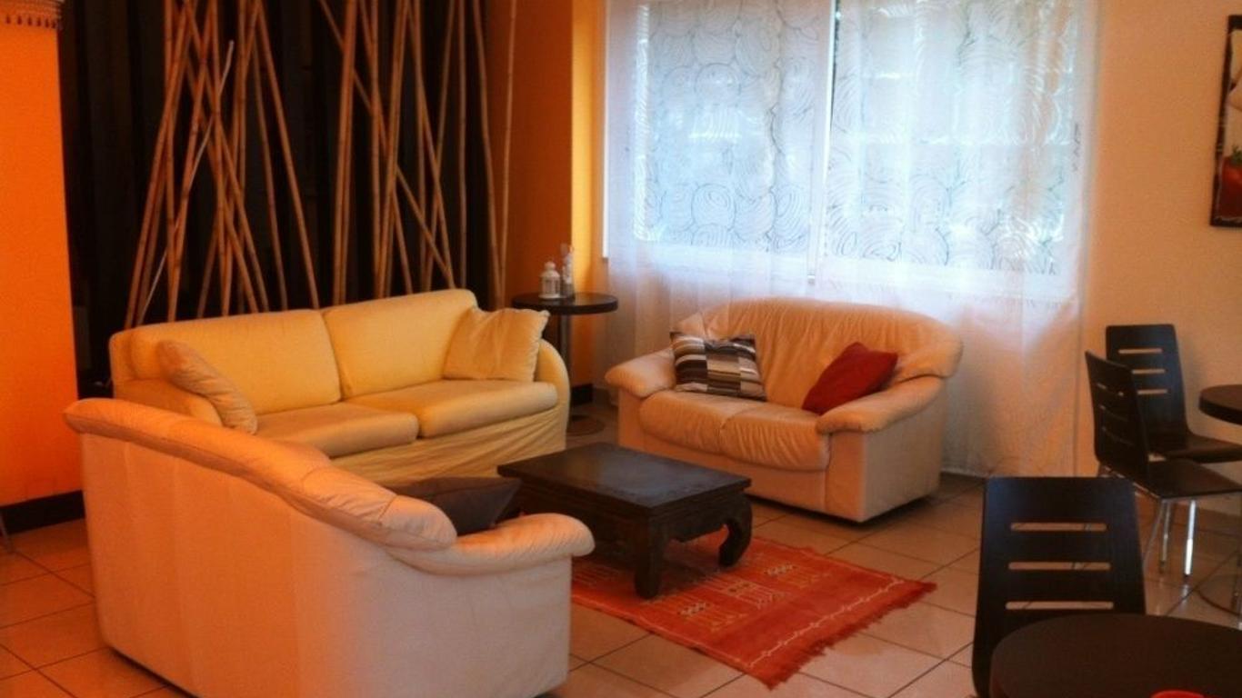 Hotel Orly