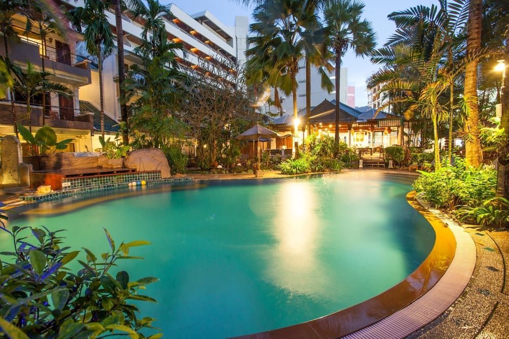 בריכה תמונה