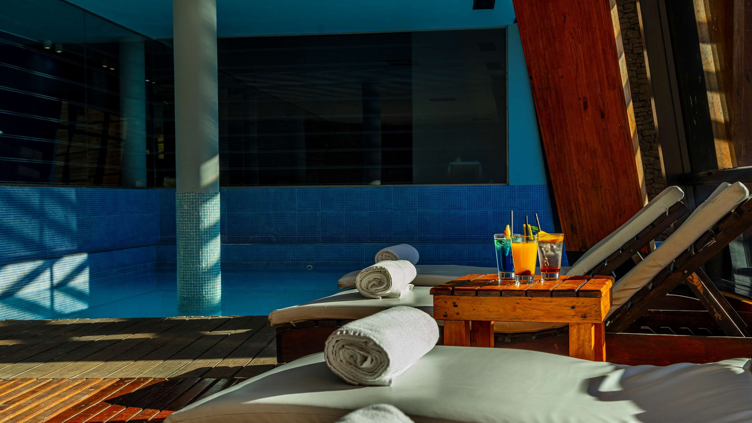 בריכה תמונה