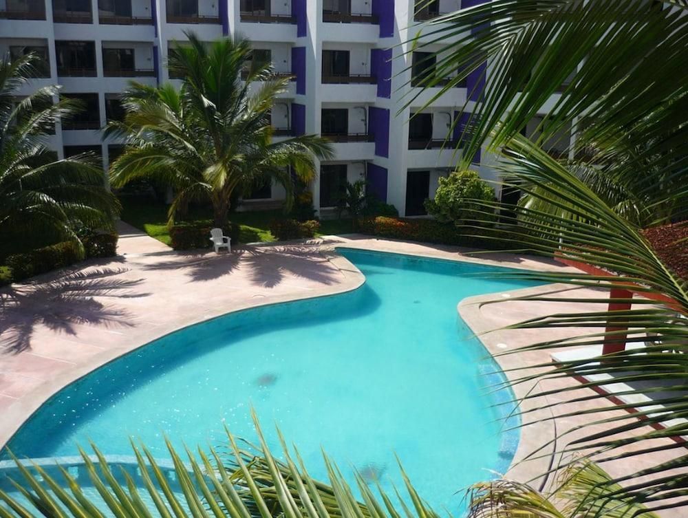 בריכה תמונה