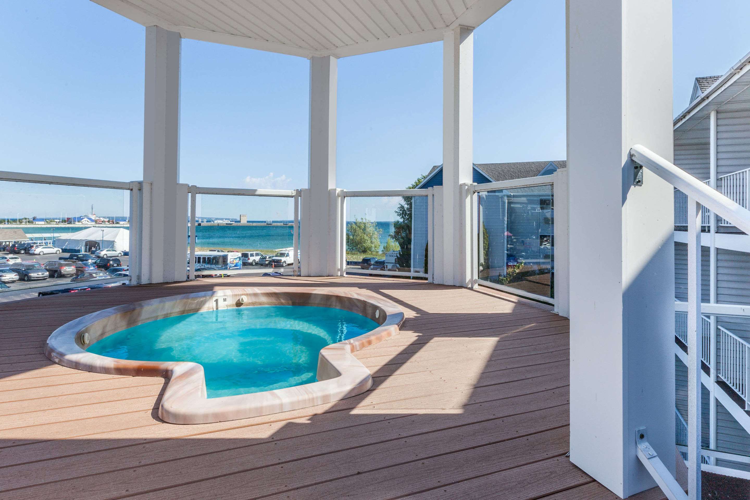 בריכה תמונה