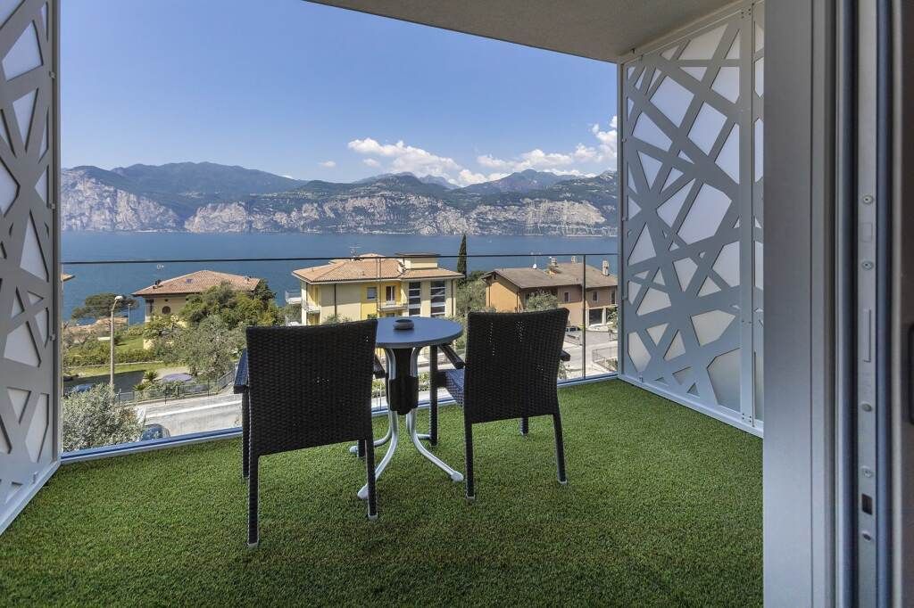 מרפסת תמונה