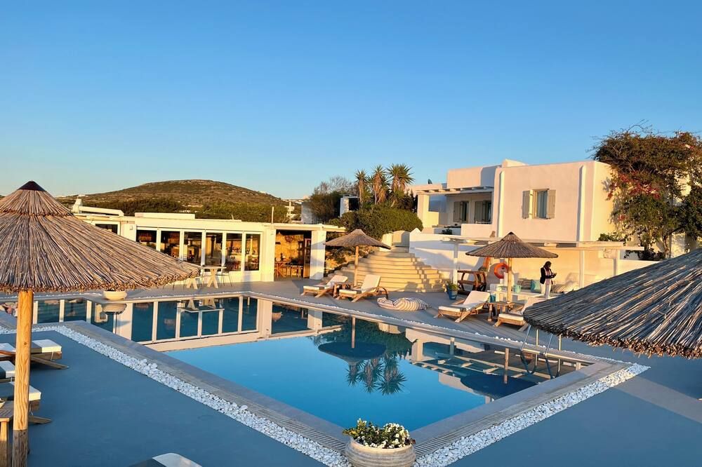 בריכה תמונה