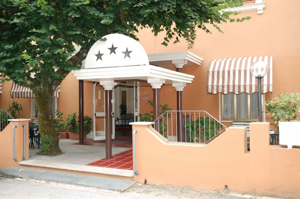 בניין תמונה