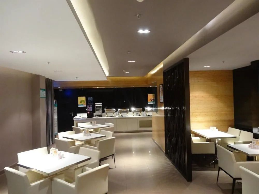 מסעדה תמונה