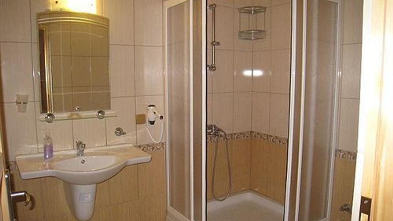 Cirali Almira Bungalow