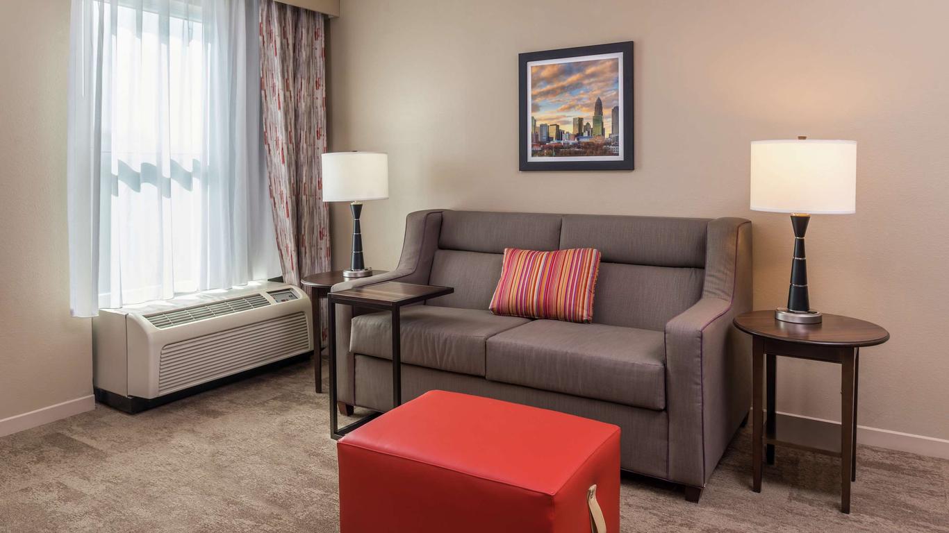 Hampton Inn & Suites Charlotte-Arrowood Rd.