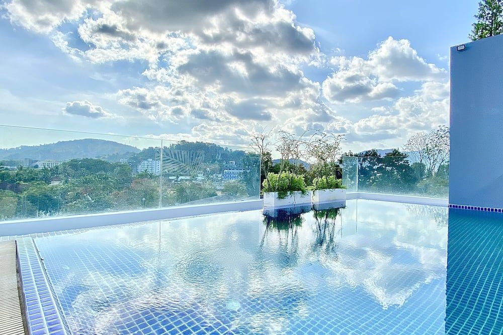 בריכה תמונה