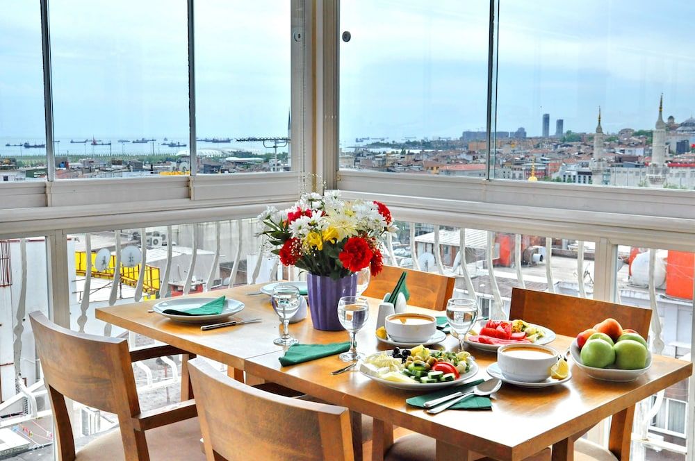 חדר אוכל תמונה