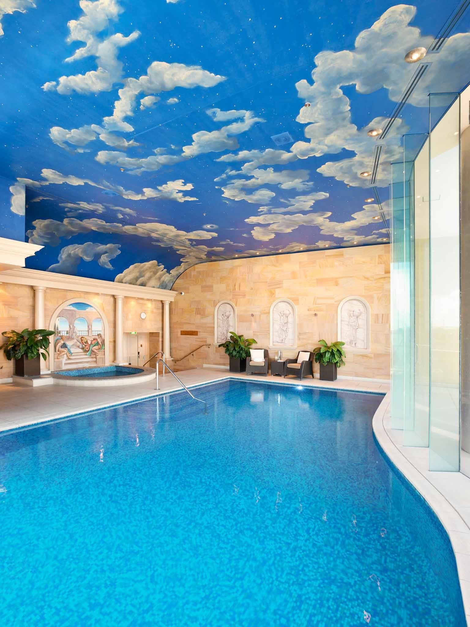 בריכה תמונה