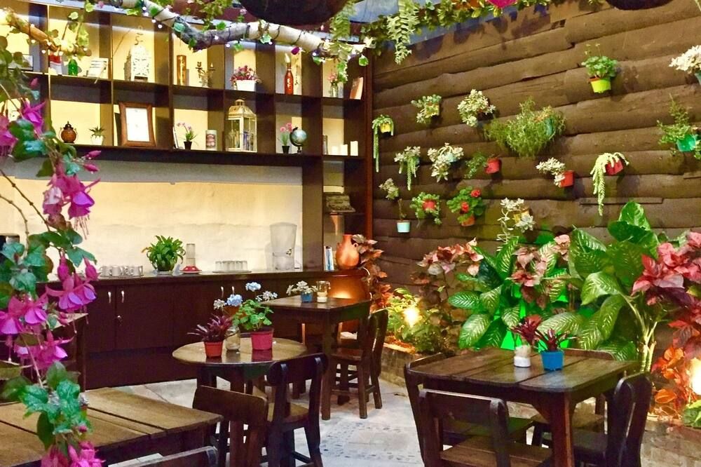 מסעדה תמונה