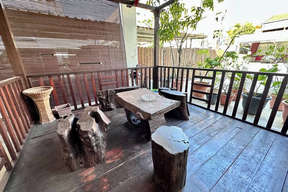 מרפסת תמונה