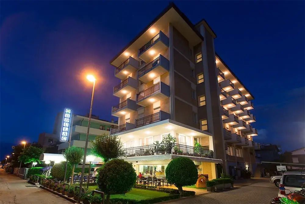 בניין תמונה