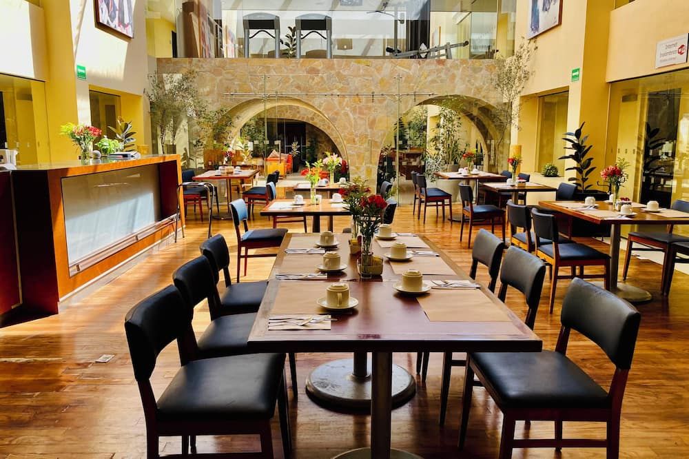 מסעדה תמונה