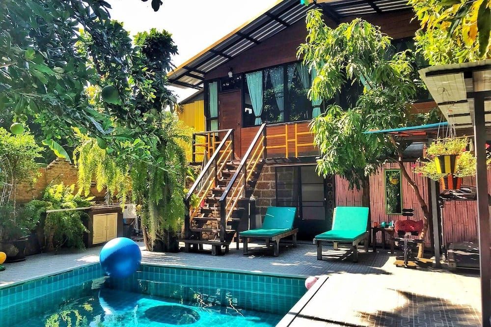 בריכה תמונה