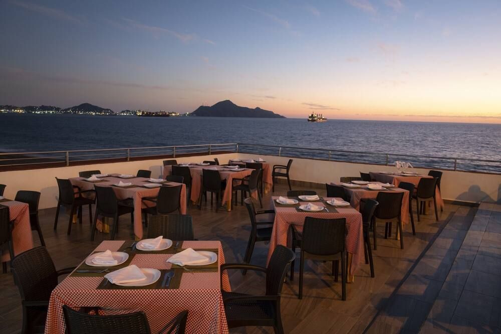 מסעדה תמונה