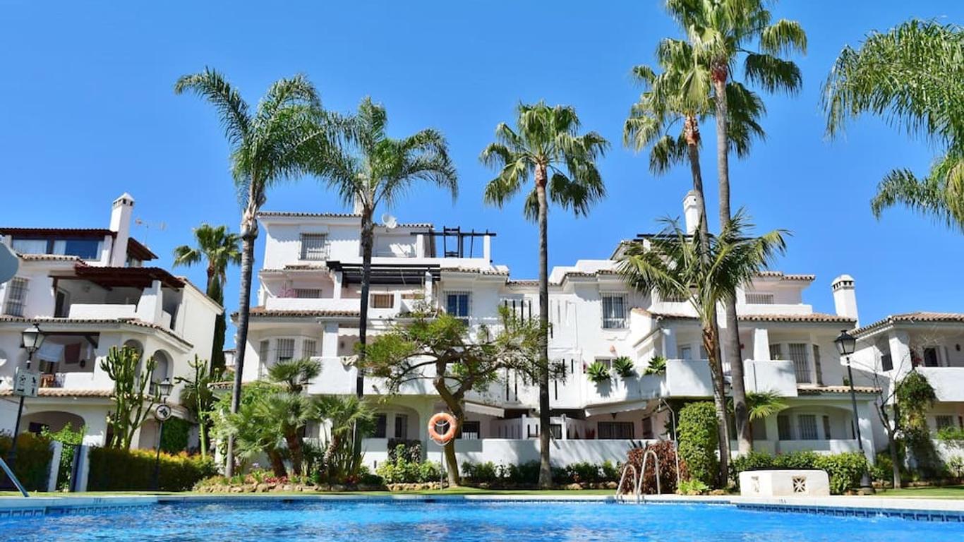 Apartamentos Y Casas Serinamar- Banús, Marbella