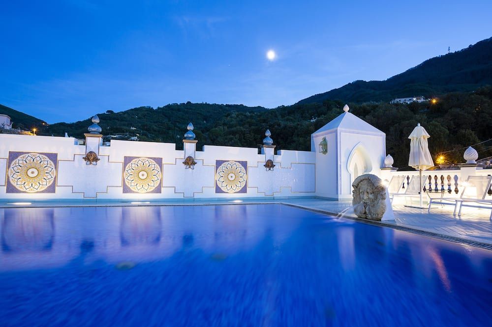 בריכה תמונה