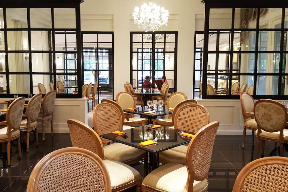 מסעדה תמונה