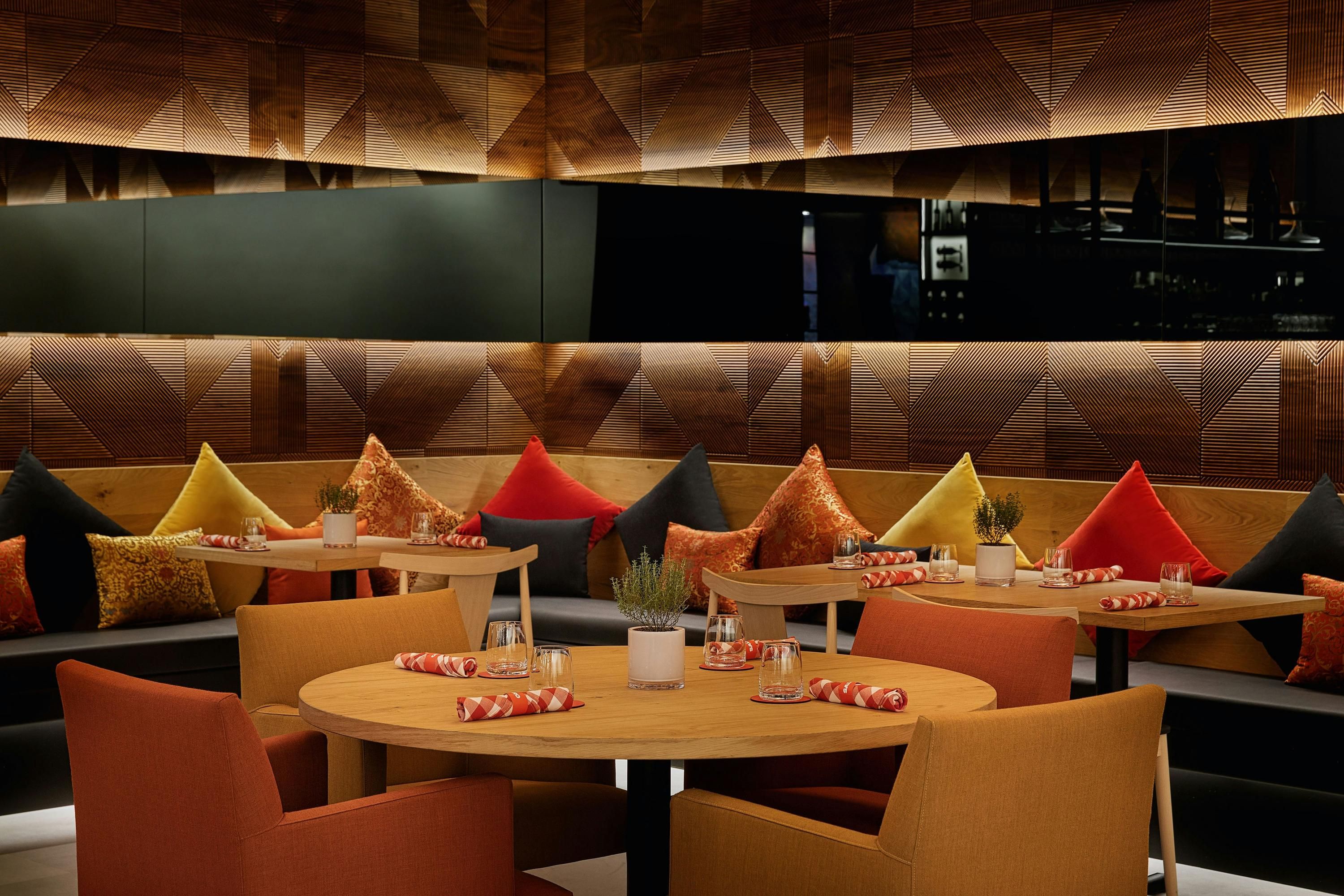 מסעדה תמונה