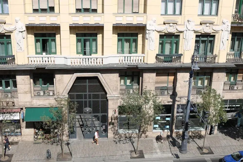 בניין תמונה