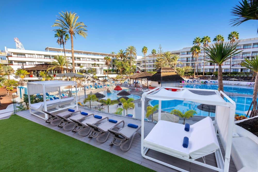 בריכה תמונה