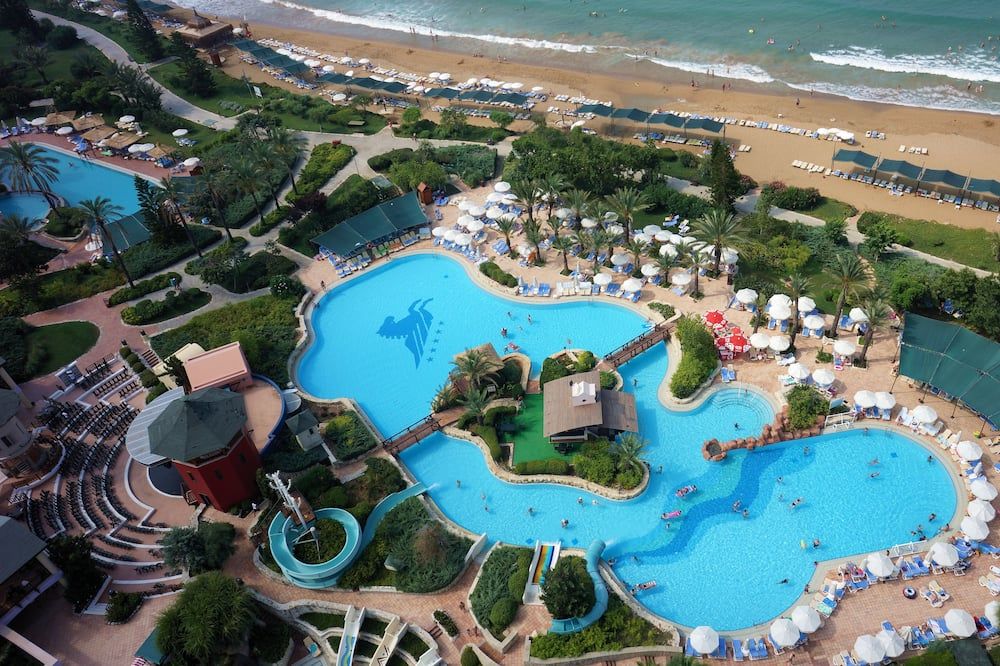 בריכה תמונה