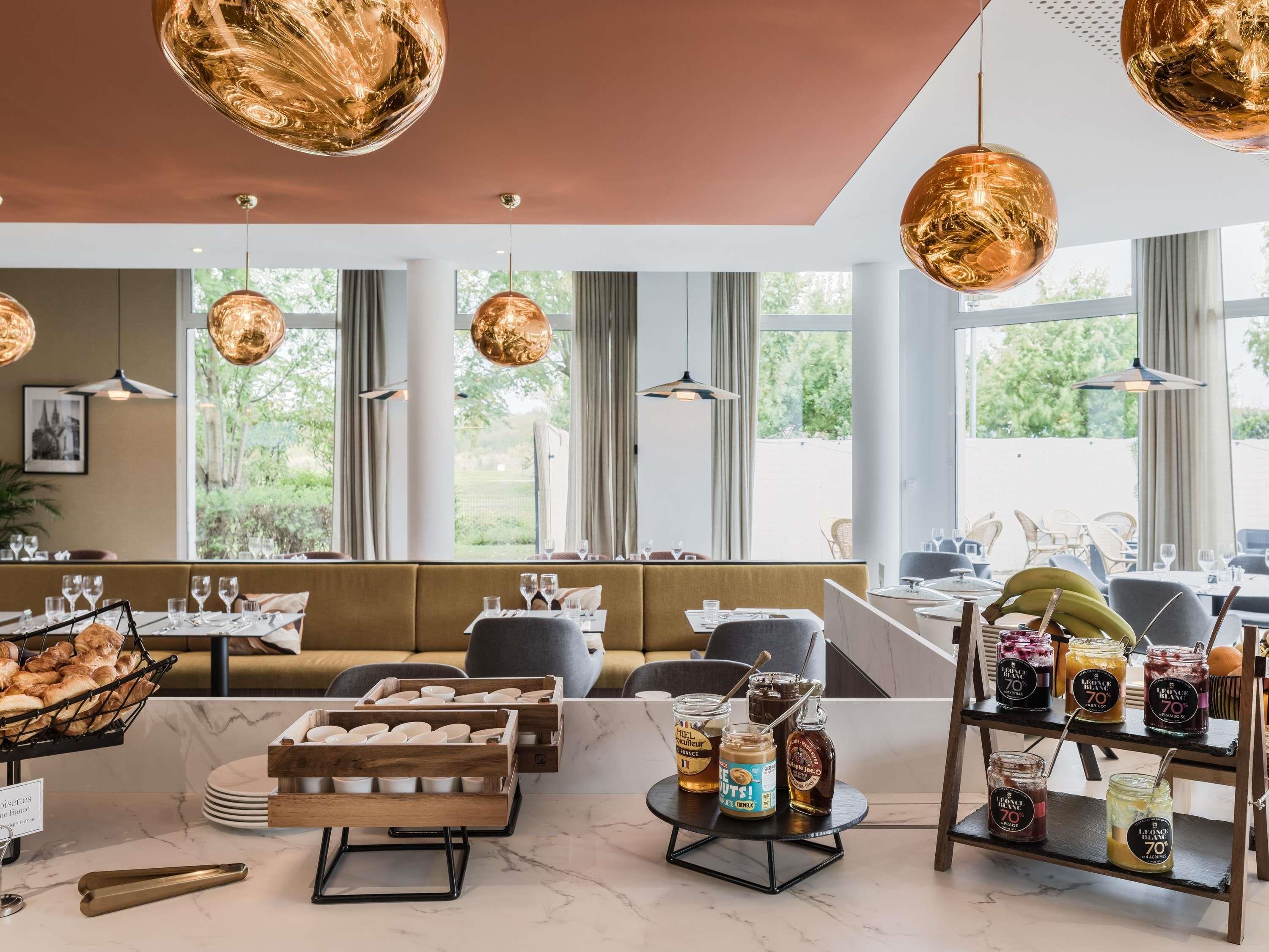 מסעדה תמונה