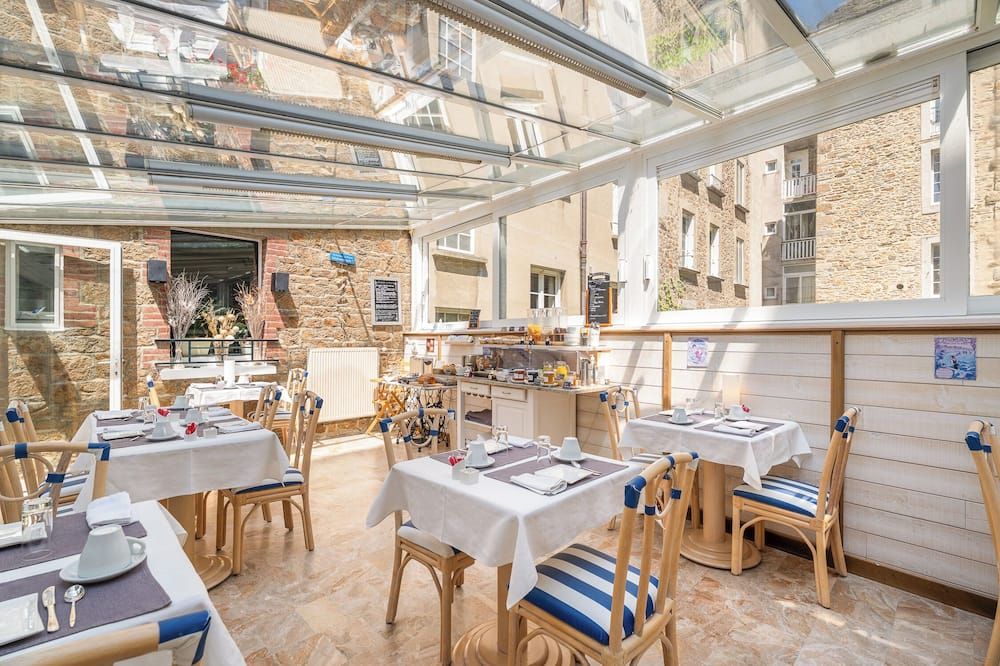 מסעדה תמונה