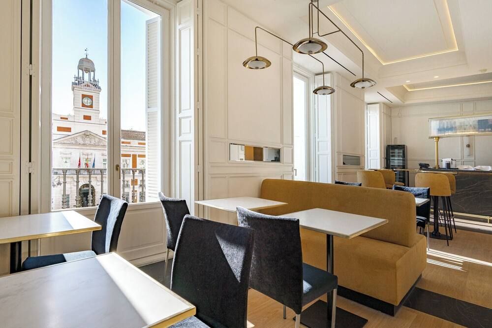 מסעדה תמונה