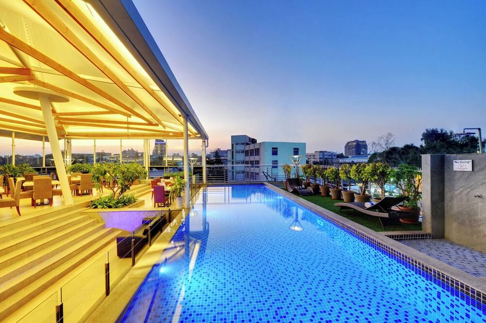 בריכה תמונה